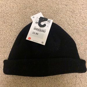 Zara black beanie